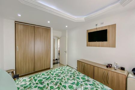 Apartamento à venda com 169m², 4 quartos e 3 vagas Apartamento à venda com 169m², 4 quartos e 3 vagasQuarto 2