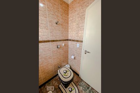 Apartamento à venda com 169m², 4 quartos e 3 vagas Apartamento à venda com 169m², 4 quartos e 3 vagasLavabo