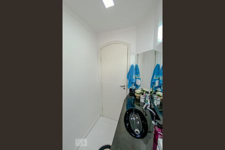 Apartamento à venda com 169m², 4 quartos e 3 vagas Apartamento à venda com 169m², 4 quartos e 3 vagasBanheiro