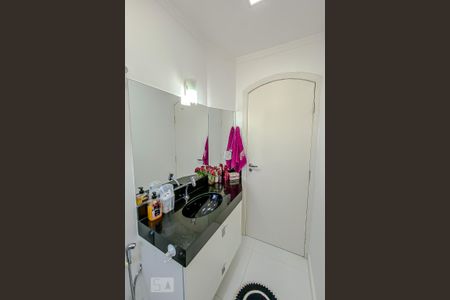 Apartamento à venda com 169m², 4 quartos e 3 vagas Apartamento à venda com 169m², 4 quartos e 3 vagasBanheiro da Suite