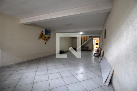 Casa à venda com 210m², 3 quartos e 5 vagasGaragem