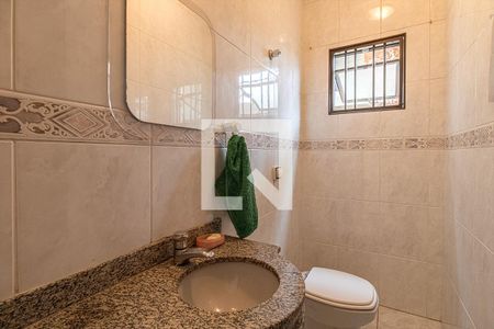 Lavabo de casa à venda com 3 quartos, 210m² em Vila Moinho Velho, São Paulo