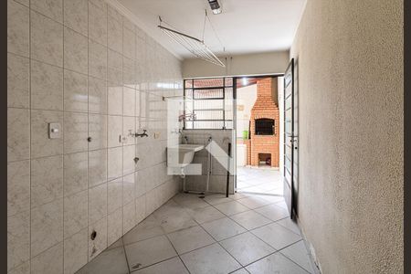 Casa à venda com 210m², 3 quartos e 5 vagasÁrea de Serviço