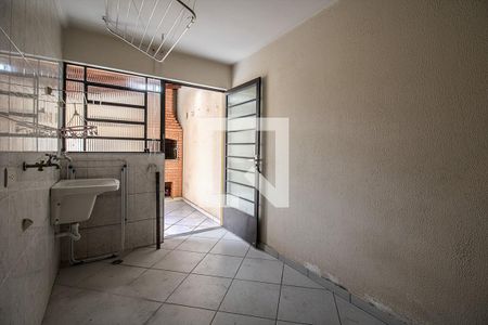 Casa à venda com 210m², 3 quartos e 5 vagasÁrea de Serviço