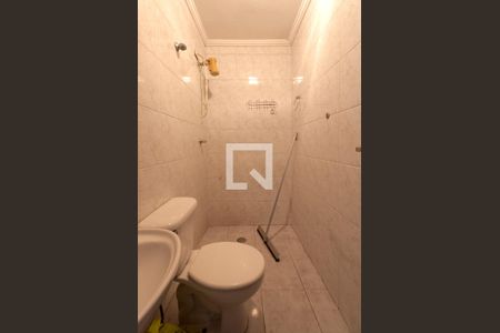 Casa à venda com 210m², 3 quartos e 5 vagasBanheiro de Serviço