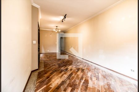 Sala de casa à venda com 3 quartos, 210m² em Vila Moinho Velho, São Paulo