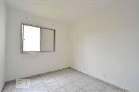 Quarto 1 de apartamento para alugar com 2 quartos, 58m² em Vila Guarani (zona Sul), São Paulo