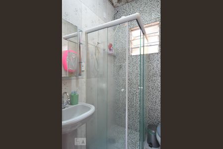 Casa à venda com 100m², 2 quartos e sem vagaBanheiro 