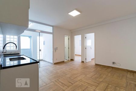 Sala e Cozinha de Apartamento com 2 quartos, 48m² Ipiranga