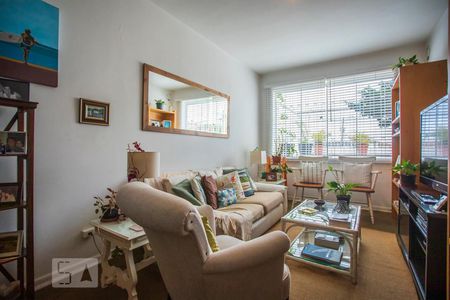 Sala de Estar de casa para alugar com 4 quartos, 180m² em Planalto Paulista, São Paulo