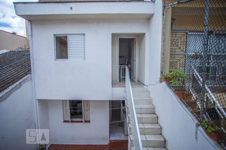 Casa à venda com 180m², 4 quartos e 2 vagas Casa à venda com 180m², 4 quartos e 2 vagasVista
