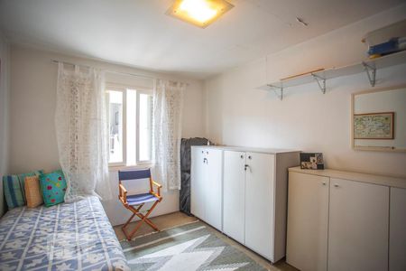 Casa à venda com 180m², 4 quartos e 2 vagas Casa à venda com 180m², 4 quartos e 2 vagasQuarto 2