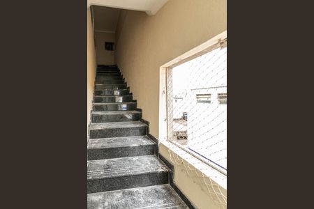 Apartamento para alugar com 40m², 1 quarto e sem vagaEscada de acesso 