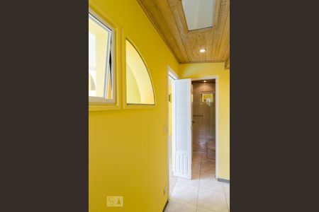 Casa à venda com 480m², 4 quartos e 5 vagas Casa à venda com 480m², 4 quartos e 5 vagasQuarto de Serviço