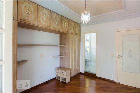 Casa à venda com 480m², 4 quartos e 5 vagas