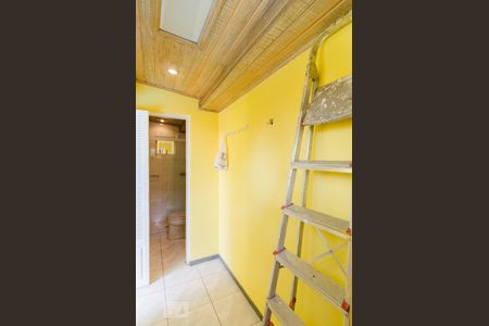 Casa à venda com 480m², 4 quartos e 5 vagas Casa à venda com 480m², 4 quartos e 5 vagasQuarto de Serviço