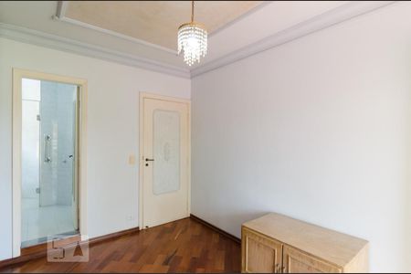 Casa à venda com 480m², 4 quartos e 5 vagas