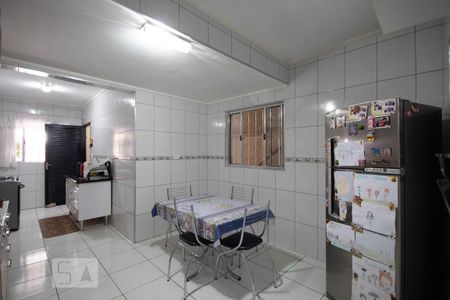 Casa à venda com 125m², 3 quartos e 2 vagas Casa à venda com 125m², 3 quartos e 2 vagasCopa