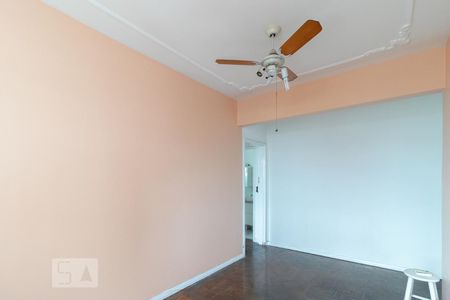 Sala de apartamento à venda com 2 quartos, 59m² em Floresta, Porto Alegre
