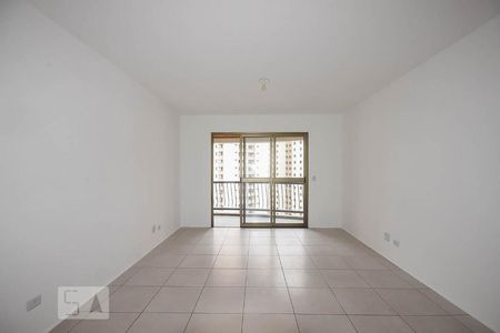 Sala de apartamento para alugar com 3 quartos, 118m² em Chácara Agrindus, Taboão da Serra