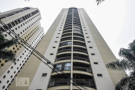 Apartamento para alugar com 118m², 3 quartos e 2 vagas Apartamento para alugar com 118m², 3 quartos e 2 vagasFachada