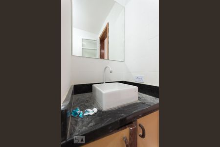 Apartamento à venda com 71m², 2 quartos e 1 vagaBanheiro