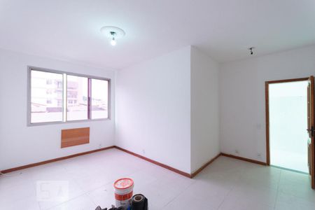 Sala de apartamento para alugar com 2 quartos, 71m² em Vila Isabel, Rio de Janeiro