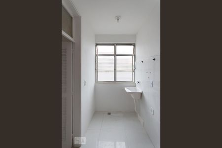 Apartamento à venda com 71m², 2 quartos e 1 vagaÁrea de Serviço