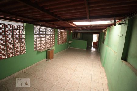 Casa à venda com 212m², 3 quartos e 1 vaga