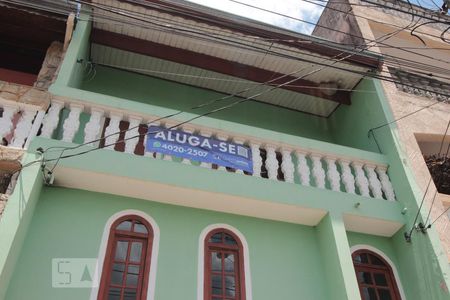 Casa à venda com 212m², 3 quartos e 1 vaga Casa à venda com 212m², 3 quartos e 1 vagaPlaquinha