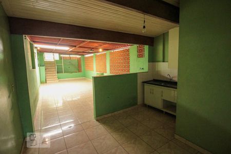 Casa à venda com 212m², 3 quartos e 1 vaga