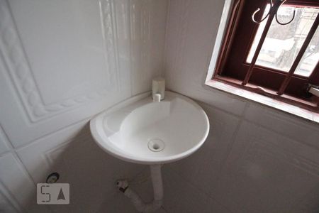 Casa à venda com 212m², 3 quartos e 1 vaga Casa à venda com 212m², 3 quartos e 1 vagaLavabo Quarto 1