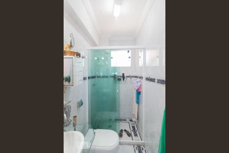 Apartamento à venda com 87m², 2 quartos e 2 vagas Apartamento à venda com 87m², 2 quartos e 2 vagasBanheiro da Suíte