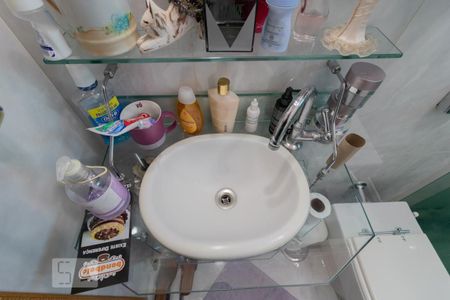 Apartamento à venda com 87m², 2 quartos e 2 vagas Apartamento à venda com 87m², 2 quartos e 2 vagasBanheiro da Suíte