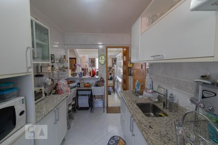 Apartamento à venda com 87m², 2 quartos e 2 vagas Apartamento à venda com 87m², 2 quartos e 2 vagasCozinha