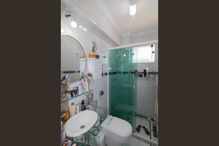 Apartamento à venda com 87m², 2 quartos e 2 vagas Apartamento à venda com 87m², 2 quartos e 2 vagasBanheiro da Suíte