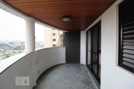 Apartamento à venda com 134m², 3 quartos e 3 vagasVaranda sala