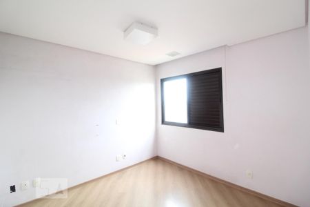 Apartamento à venda com 134m², 3 quartos e 3 vagasSuite 2