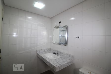 Apartamento à venda com 134m², 3 quartos e 3 vagasBanheiro Sutie 1