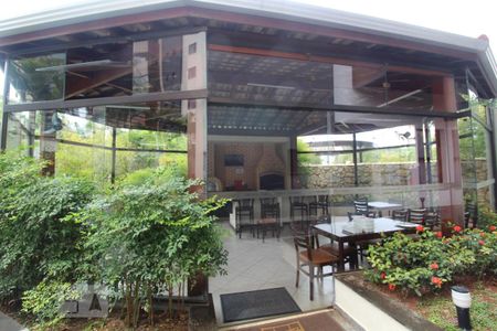 Apartamento à venda com 134m², 3 quartos e 3 vagasChurrasqueira