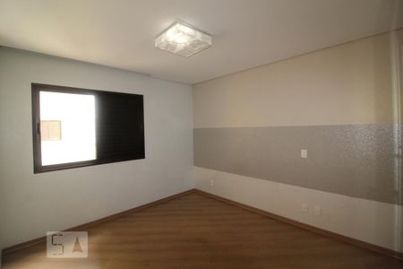 Apartamento à venda com 134m², 3 quartos e 3 vagasSutie 1