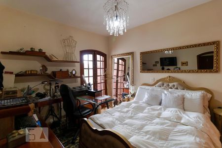 Apartamento à venda com 192m², 4 quartos e 4 vagas Apartamento à venda com 192m², 4 quartos e 4 vagasQuarto 01