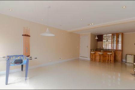 Casa para alugar com 250m², 5 quartos e 2 vagasSalão de Festas