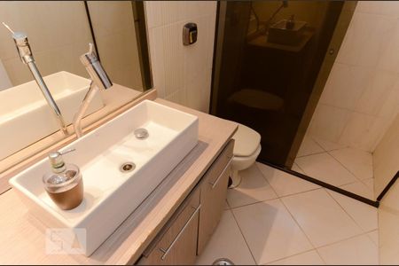 Casa para alugar com 250m², 5 quartos e 2 vagasBanheiro da Suíte 2