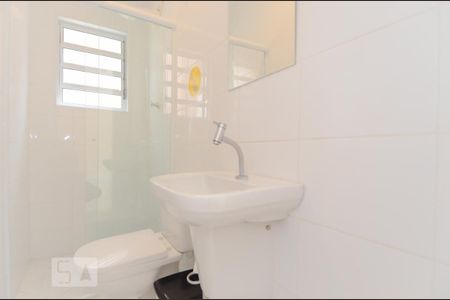 Casa para alugar com 250m², 5 quartos e 2 vagasBanheiro de Serviço