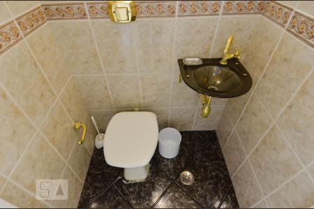 Casa para alugar com 250m², 5 quartos e 2 vagasBanheiro