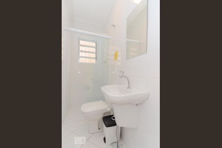 Casa para alugar com 250m², 5 quartos e 2 vagasBanheiro de Serviço