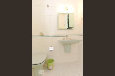 Casa para alugar com 250m², 5 quartos e 2 vagasBanheiro da Suíte 1