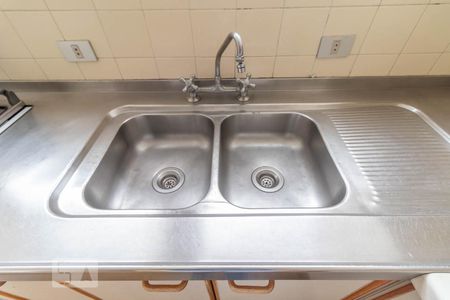 Apartamento para alugar com 180m², 4 quartos e 2 vagasCozinha