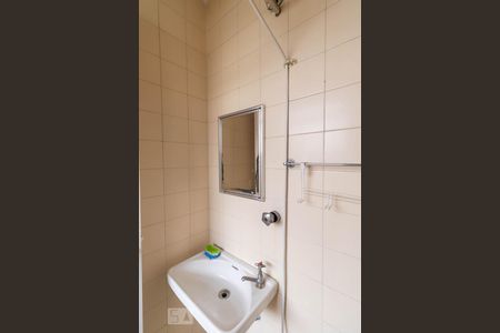 Apartamento para alugar com 180m², 4 quartos e 2 vagasBanheiro de serviço